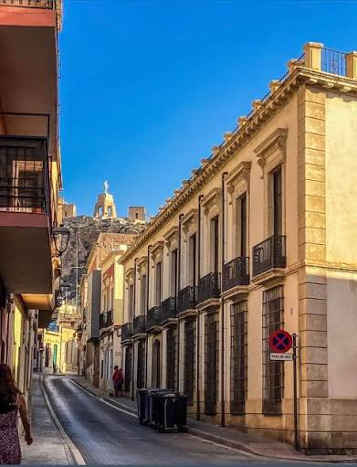 Calle de la Reina