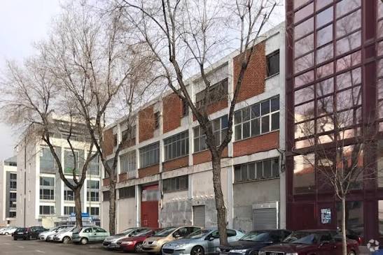 Calle Miguel Yuste, 33