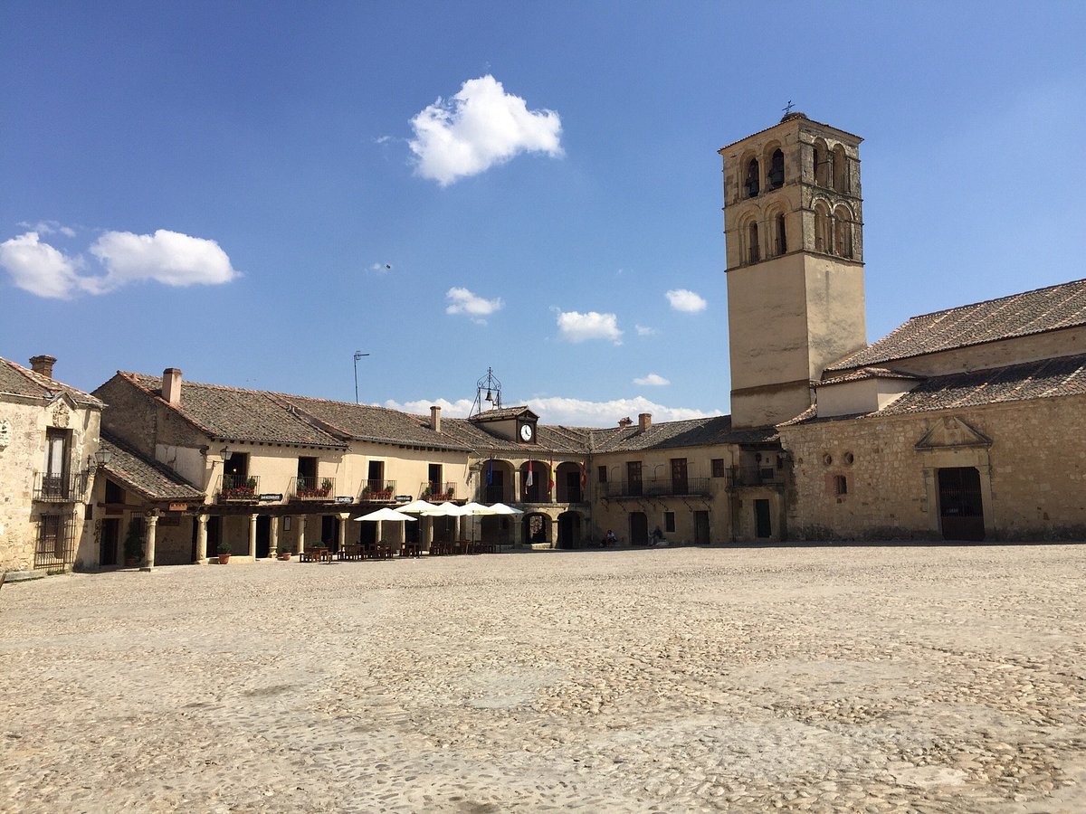 Plaza Mayor de Pedraza